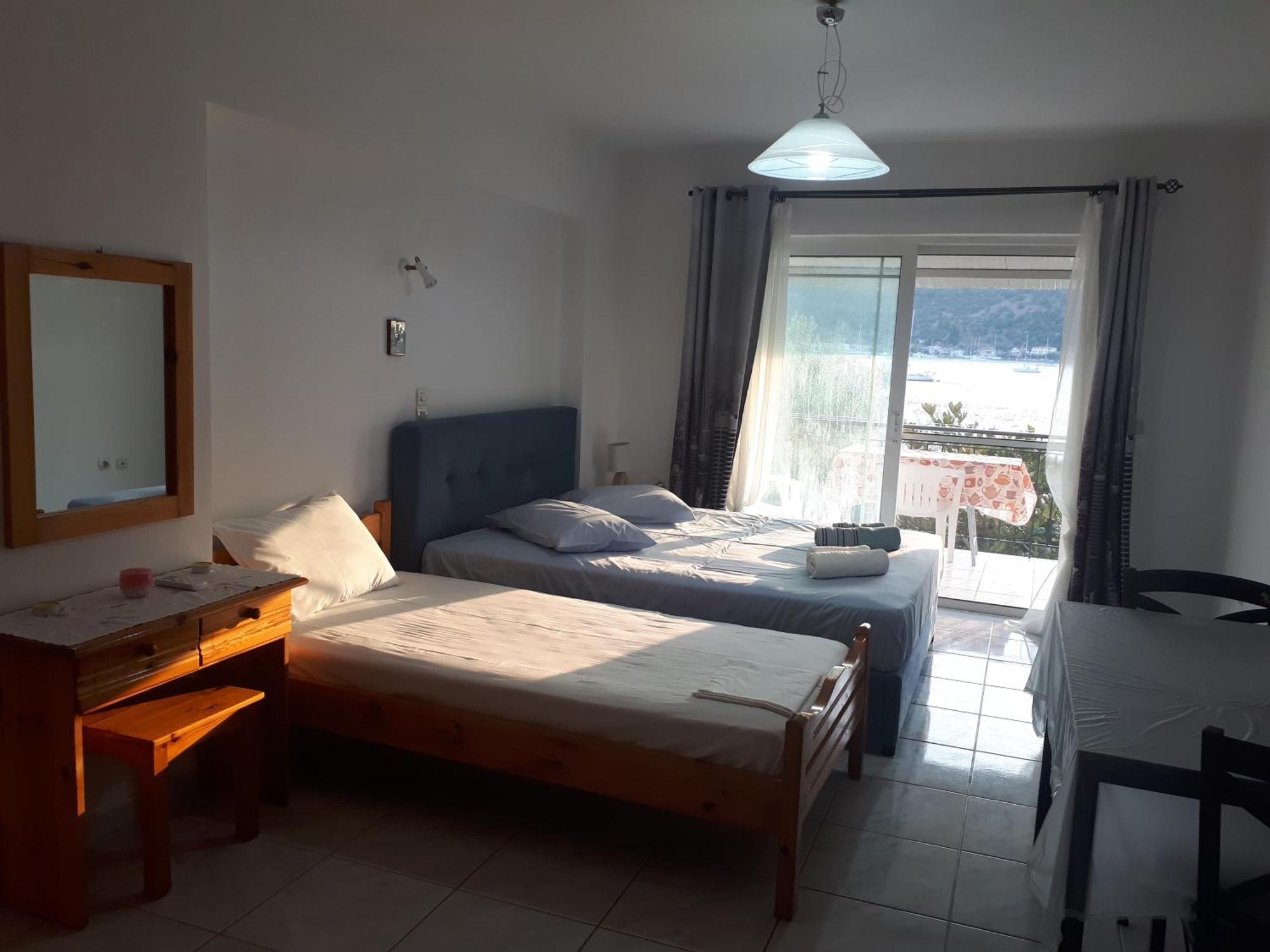 Geni Bay Apartment Bagian luar foto